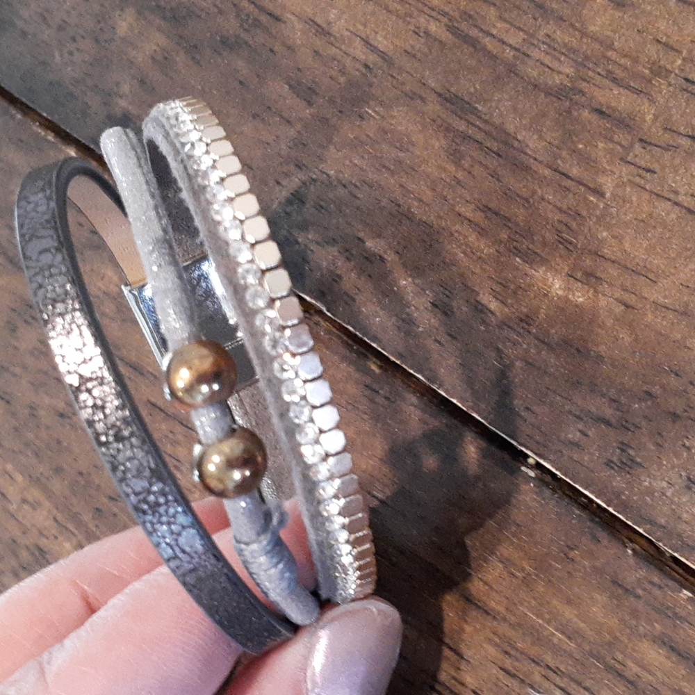 🟢Three bracelets - Picture 4 of 4